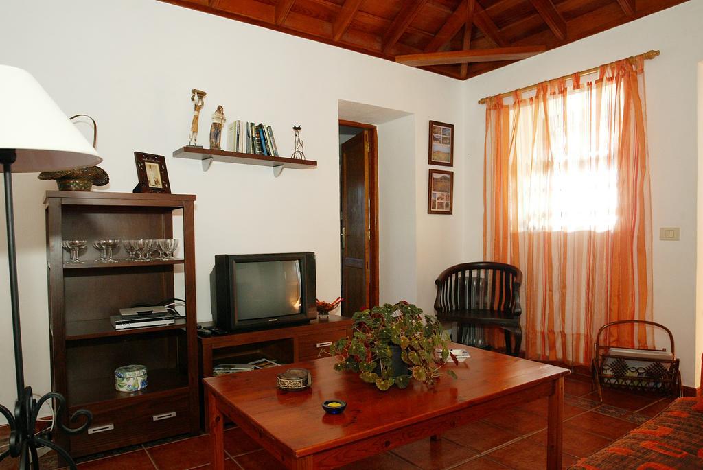 Atilio Villa Puntallana Rom bilde